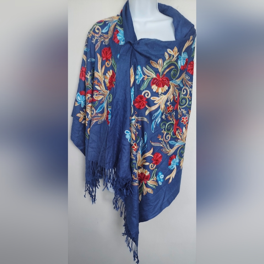 Women's Floral Embroidered Blue Shawl Scarf Multicolor Umbranded 67" Lon…